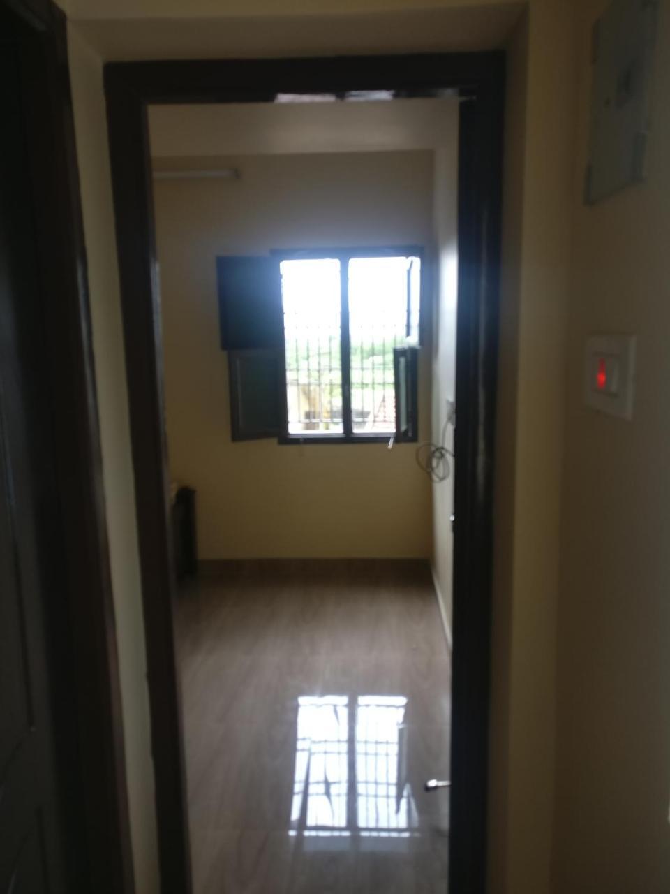 Selvalakshmi Restaurant&Lodge Tiruvannamalai Bagian luar foto